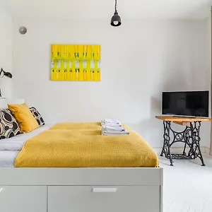 https://rent-like-home-apartament-wilcza.warsawhotelspoland.com
