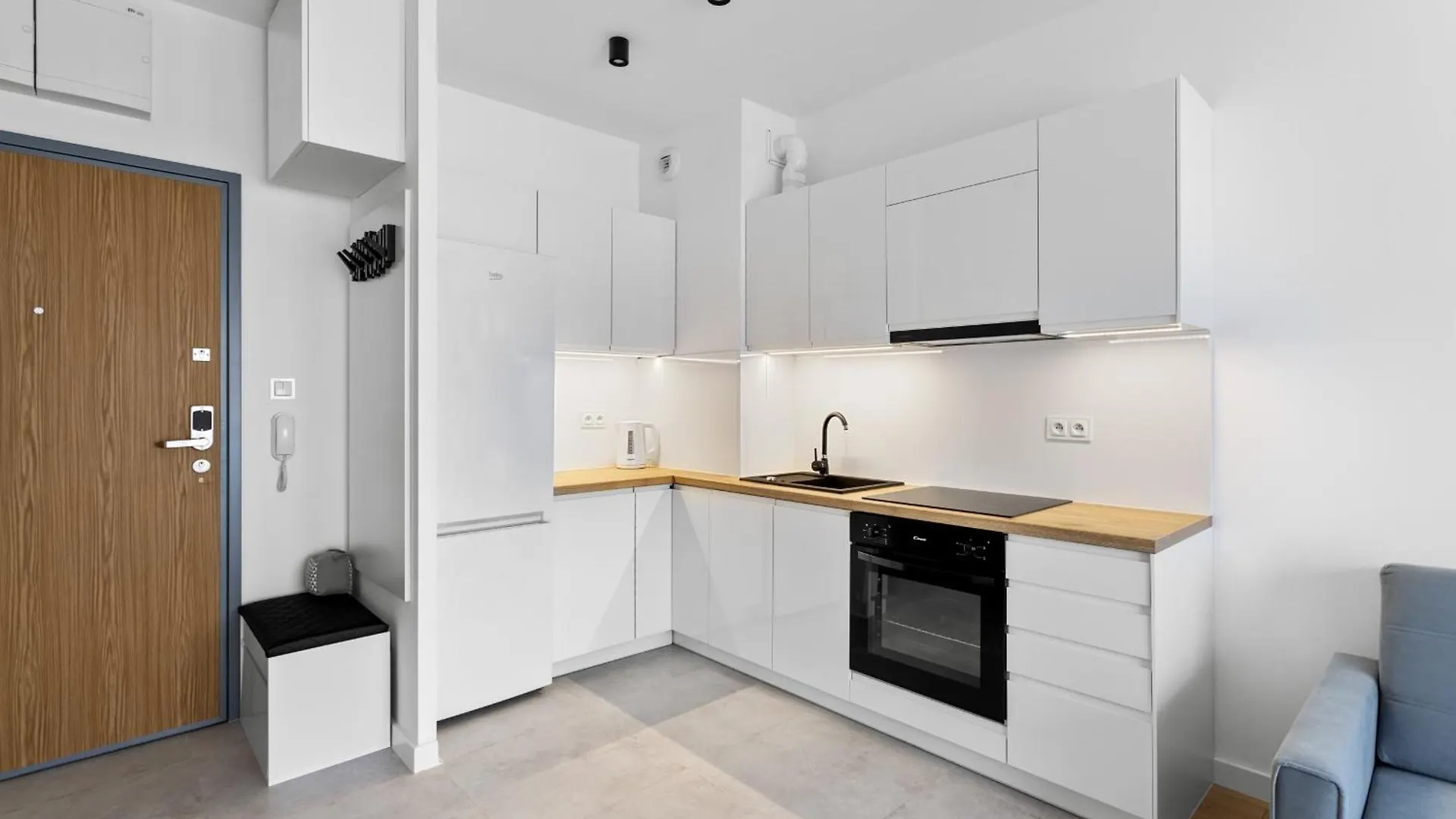 Nowoczesne I Eleganckie Apartamenty Very Berry W Poznaniu By Noclegi Renters Poznan
