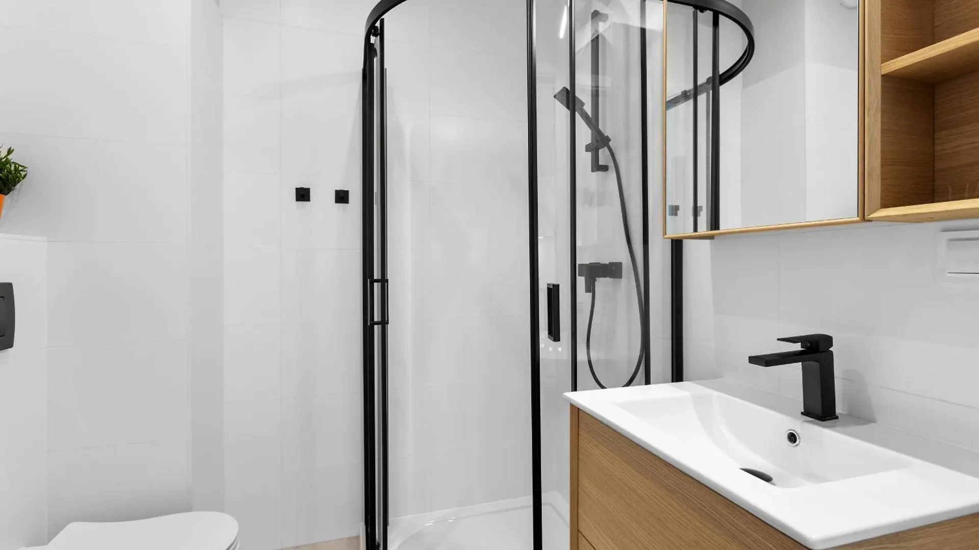 Nowoczesne I Eleganckie Apartamenty Very Berry W Poznaniu By Noclegi Renters